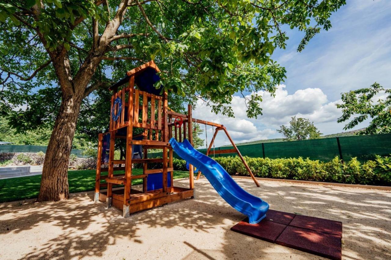 Holiday Home Terra Roca - Imotski, Natural Environment With Complete Peace And Quiet. Екстер'єр фото